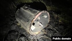 Rămășițele unei rachete căzute în regiunea Dnipropetrovsk.
