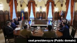 La Palatul Cotroceni a avut loc şedinţa Consiliului Suprem de Apărare a României, la care s-a discutat inclusiv despre sprijinul oferit R. Moldova în contextul securității regionale, 11 aprilie 2023