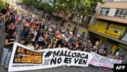 მასობრივი ტურიზმის მოწინააღმდეგეებმა მაიორკაზე საპროტესტო მსვლელობა გამართეს 2024 წლის 25 მაისსაც.