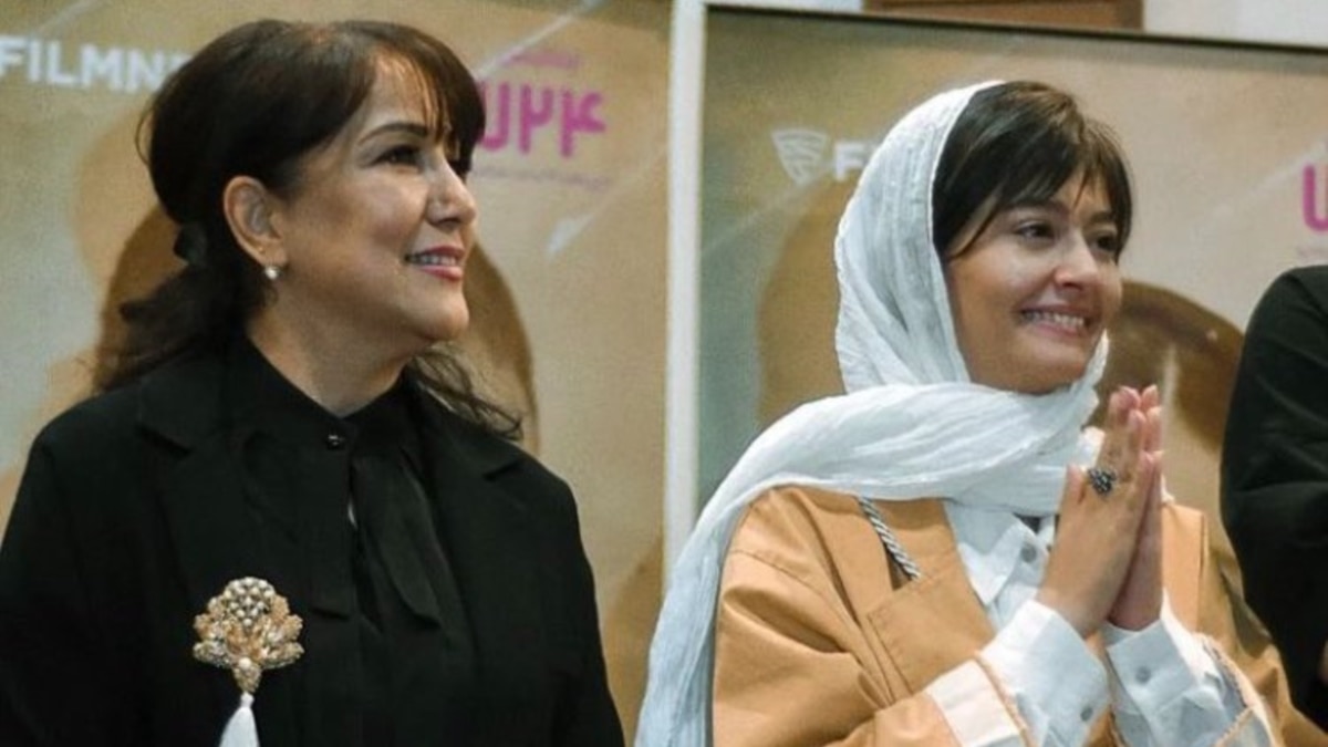 Iranian Cinema Manager Fired After Actress Attends Screening Without Hijab pic