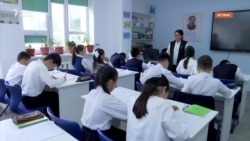 В классах c русским языком обучения начали сдавать обязательный экзамен по казахскому языку