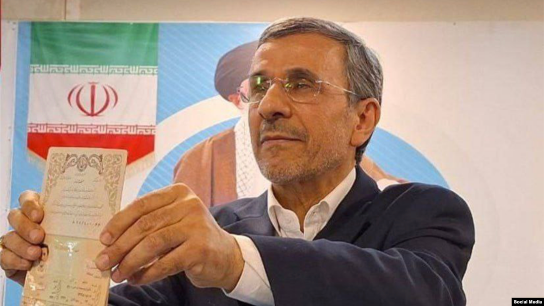 Махмуд Ахмадинеџад, поранешниот претседател на Иран, кој повторно се кандидираше (Илустрација)
