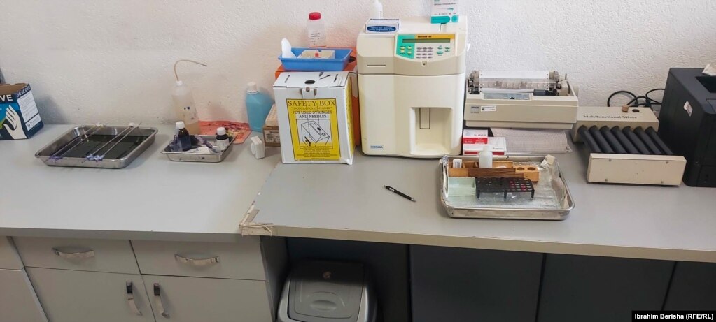 Laboratori në Klinikën e Pediatrisë.