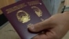 По 12 февруари престанува важноста на пасошите со старото уставно име (архивска фотографија)