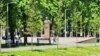 У Кам’янському на Дніпропетровщині демонтували бюст Леоніда Брежнєва