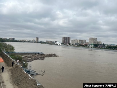 Порнография элементтері бар, бірақ мағынасы бар фильм Светка Букина порно көру тегін