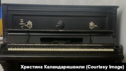 Пианино в доме Каландаришвили