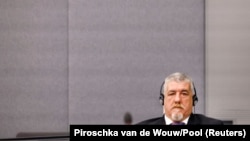 Pjetër Shala gjatë një seance pranë Dhomave të Specializuara të Kosovës në Hagë. Fotografi nga arkivi.