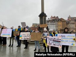 Мовчазна акція на підтримку українських військовополонених. Варшава, 17 грудня 2023 року
