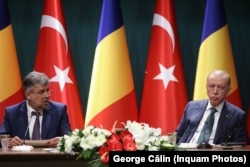 Președintele Republicii Turcia, Recep Tayyip Erdogan și prim-ministrul României, Marcel Ciolacu, susțin declarații de presă la sediul Palatului Prezidențial din Ankara, 21 mai 2024.