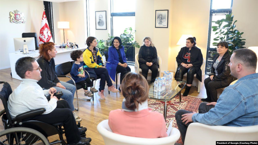 Участники акции встретились с президентом Грузии