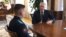 Встреча губернатора Томской области Владимира Мазура с участником войны в Украине Сергеем Рябовым. 