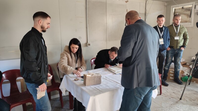 Избори во северно Косово, низок одѕив на гласачите 