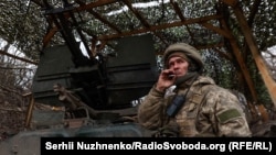 Украинские военнослужащие противовоздушной обороны вблизи Бахмута, Украина, 6 марта 2024 года