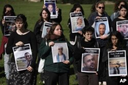 Aktivisti iz različitih organizacija ispred američkog konzulata u Jerusalemu kako bi podsjetili na sve žrtve rata u Gazi, 22. decembra