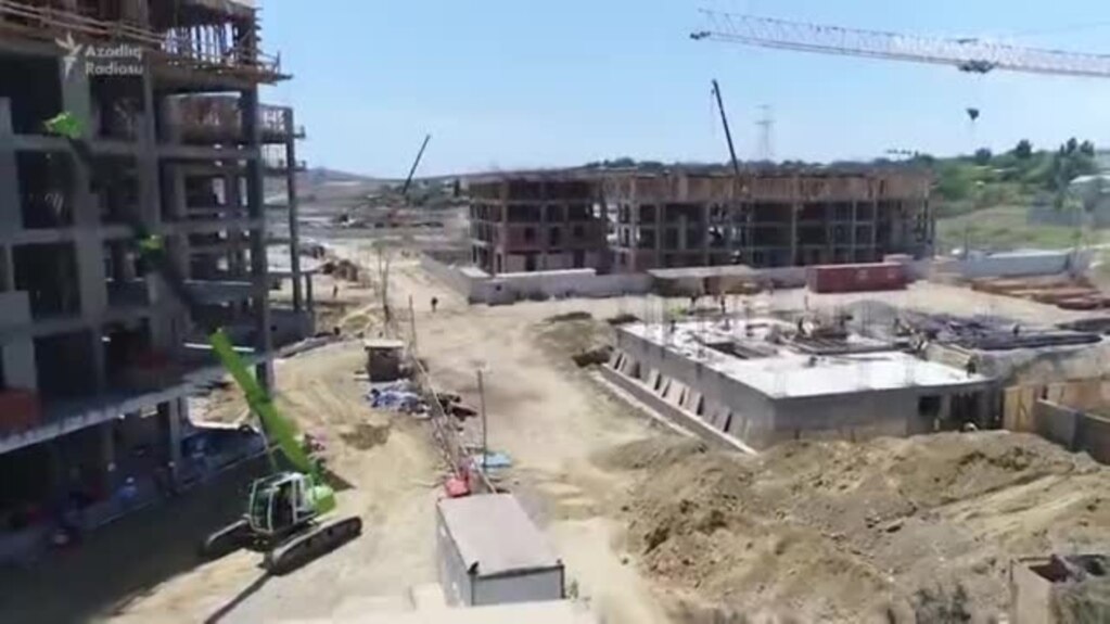 Əliyevin Ərdoğana verdiyi vədin indiki aqibəti: Qəhrəmanmaraşdakı mənzillərin tikintisi dayanıb?