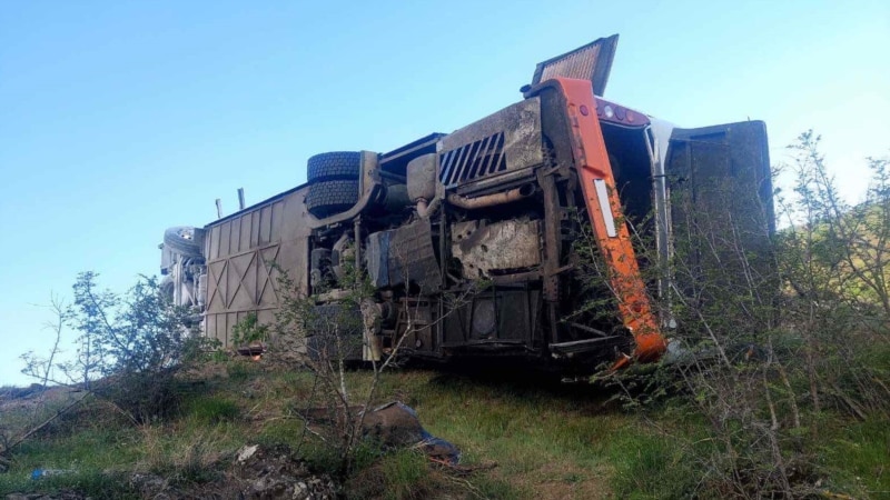 Bus Traveling From Yerevan To Iran Crashes, Killing At Least 5