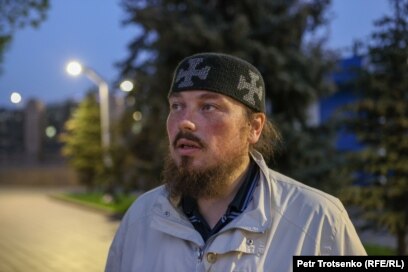 Сексуалды қыздың терлеген қолтығы Үлкен, тәтті мүшесі бар онлайн порно көру