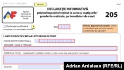 Declarația unică pentru impozitul pe dividende încasate de asociat se face atât cu declarația 205 cât și cu declarația de impozit. Sunt două documente care declară exact același venit.