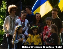 Діти-біженці створили український театр у Латвії. Рига