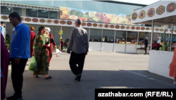 Bazardan bir pursat. Aşgabat