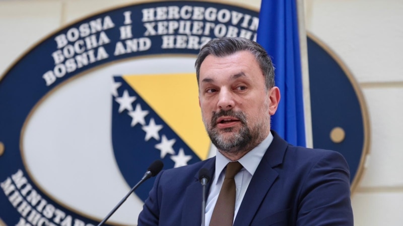 Srbija odbila priznati da se rezolucija usvaja u ime žrtava, poručio Konaković  