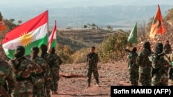 پیشمرگه‌های زن وابسته به حزب آزادی کردستان ایران در محلی نامعلوم در استان اربیل اقلیم کردستان عراق