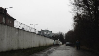 Шестима затворници в руския град Ростов взеха за заложници двама