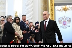 Владимир Путин пришел на церемонию инаугурации на пост президента России в Большой Кремлевский дворец в Москве, 7 мая 2024 года