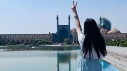 نافرمانی مدنی زنان در ایران علیه حجاب اجباری
