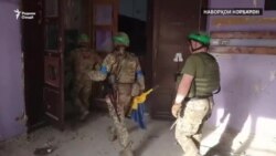 Украина мегӯяд, чанд деҳаро аз дасти сарбозони Русия гирифт
