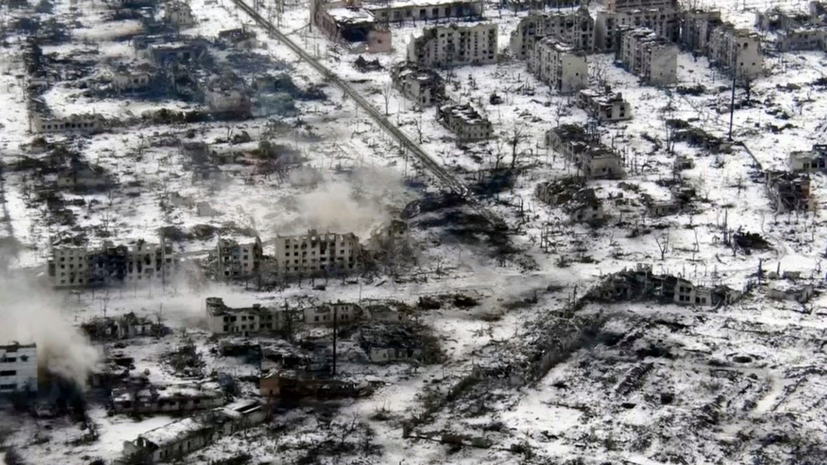 the-week-in-russia-indelible-images-of-war