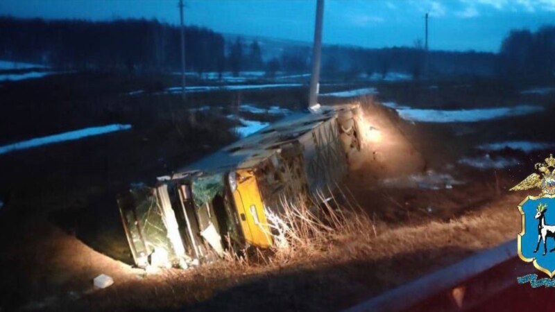 در نتیجه واژگون شدن یک بس در ارمنستان حداقل ۵ نفر جان دادند 