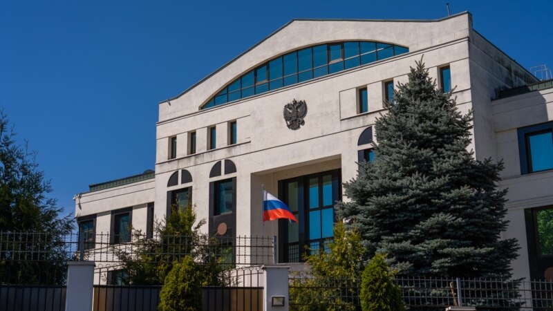 Comisia Europeană așteaptă ca R. Moldova să se alinieze la mai multe sancțiuni împotriva Rusiei