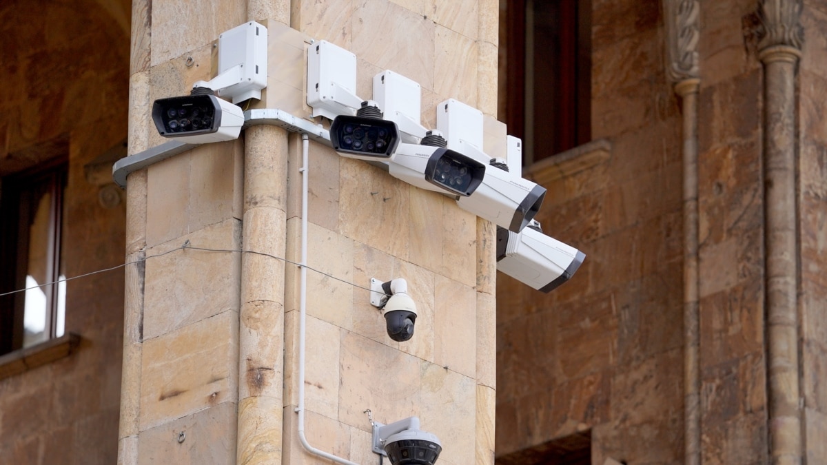 შსს კამერებით აკვირდება იმასაც, რას კითხულობენ დემონსტრანტები, ამბობს საია - „ინსპექტირება დაწყებულია“