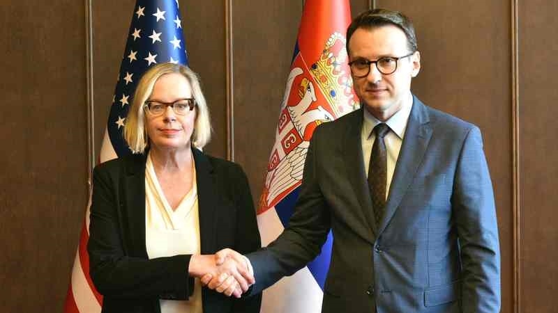 Petković od zvaničnice SAD traži pritisak na Kosovo