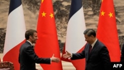 Macron i Xi u Pekingu, 6. travnja 2023.