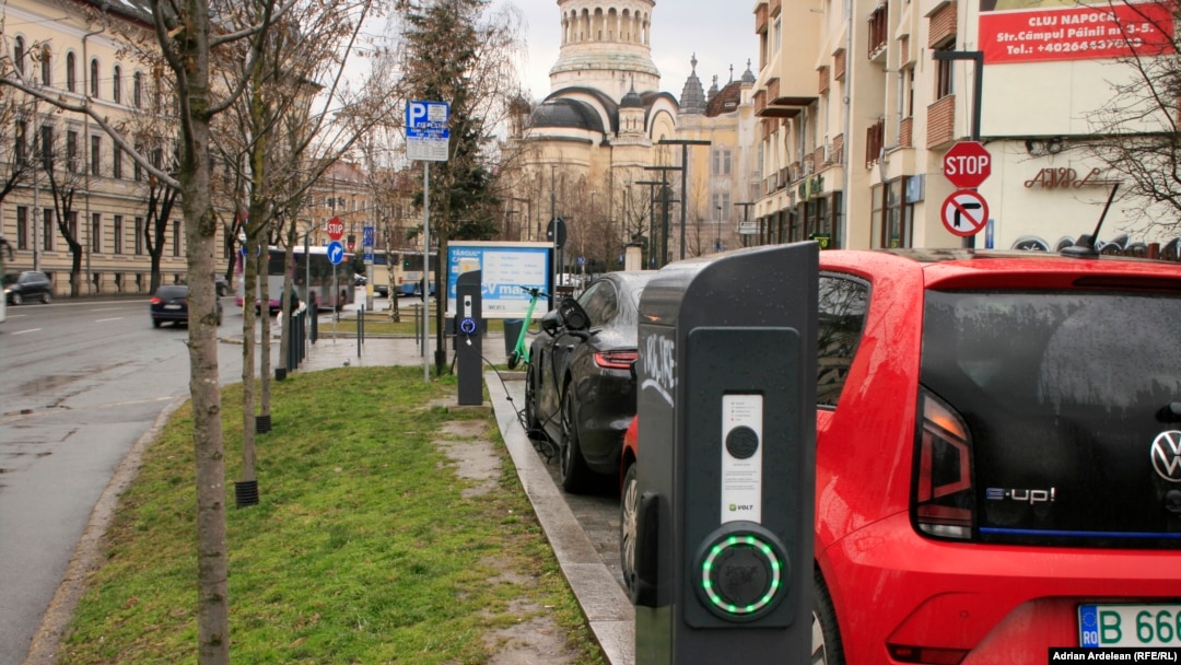 Stație de încărcare a mașinilor electrice. Cluj-Napoca