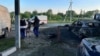 Уничтоженные в результате обстрелов автомобили в городе Шебекино Белгородской области, Россия, 31 мая 2023 года
