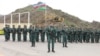 Ադրբեջանցիների սահմանապահները պետական դրոշ են բարձրացրել վիճահարույց անցակետում
