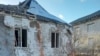 Пошкоджений унаслідок обстрілів будинок у Білозерці, Херсонська область, Україна, 24 лютого 2023 року, фото ілюстративне