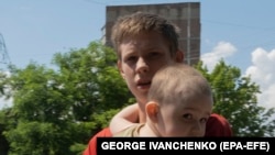 Поранені діти, будинки без вікон, згорілі автівки: наслідки ракетного удару по Первомайському