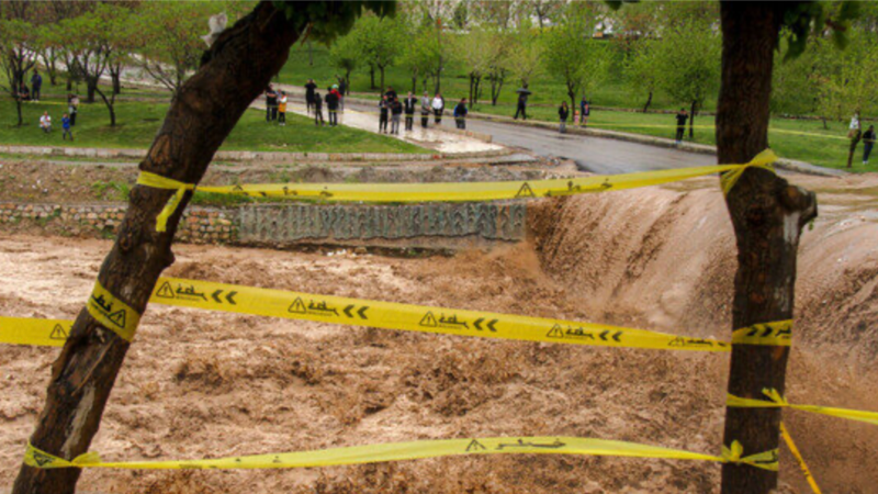 هشدار قرمز بارش شدید و سیلاب برای جنوب ایران و نارنجی برای دیگر مناطق کشور