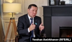 Мәжіліс депутаты, заңгер Абзал Құспан