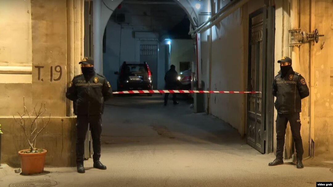 "Bravo" hipermarketində silahlı insidentlə bağlı bir neçə nəfər saxlanılıb