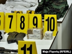 Fotografija municije zaplijenjene u Zvečanu, od 14 maja 2024.