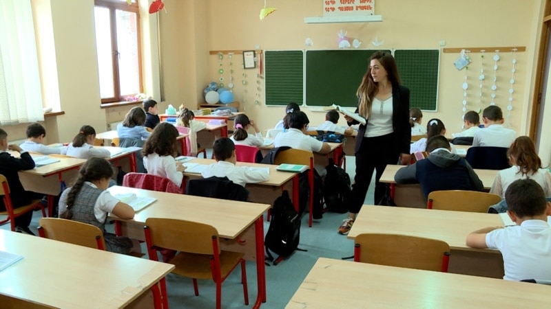 Study Reveals One In Three Armenian Elementary School Children Struggle With Reading