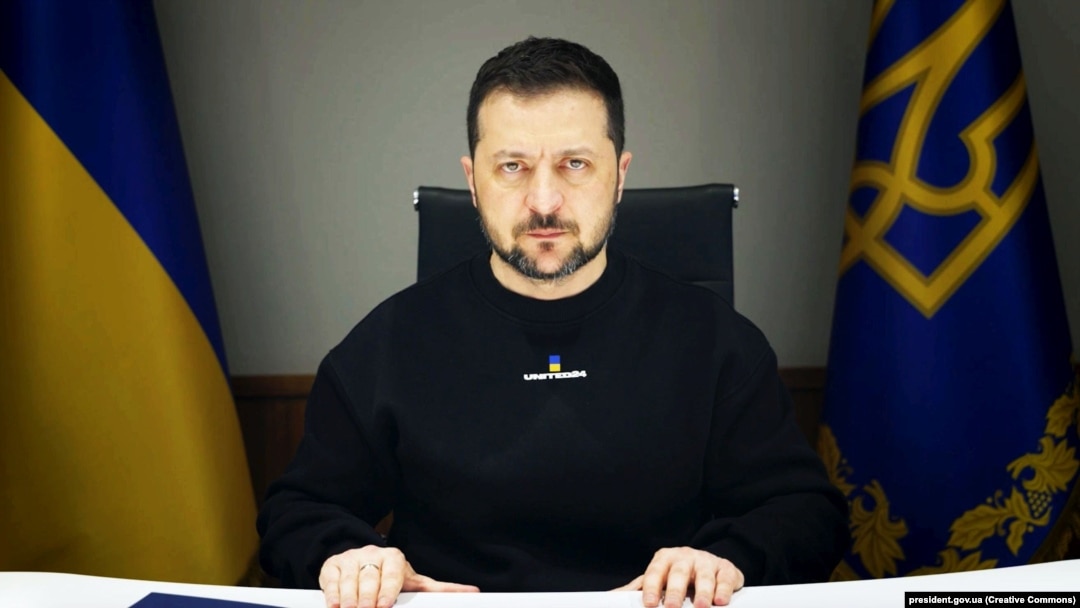 Președintele Ucrainei, Volodimir Zelenski, a comentat videoclipul care arată o presupusă decapitare a soldatului ucrainean în timp ce acesta ar mai fi fost încă în viață.