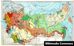 Мапа національностей СРСР, видана в Москві в 1941 році