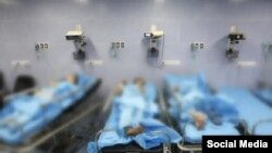 بستری شدن دختران دانش‌آموز در بیمارستان‌های ایران